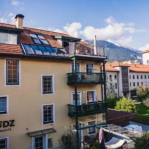  Apartment Riedz Innsbruck- Zentrales Apartmenthaus Mit Gruener Oase Austria