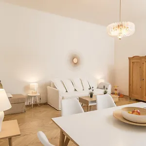 Silent Paradise Ober St Veit By Ichbucheat Apartment