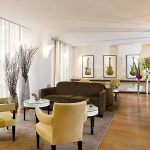 Otel Le Colisee Paris
